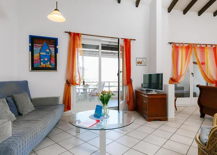 Residenza Miralago Apt- A8 By Interhome شقة